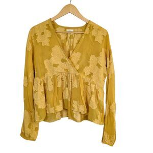 Wilfred‎ Revolve Top S Yellow Embroidered Lace Floral Peplum V-Neck Crop Blouse